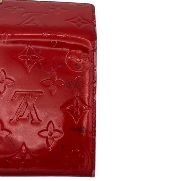 Pre-loved Louis Vuitton Red Vernis Sarah Wallet - Picture 13 of 13